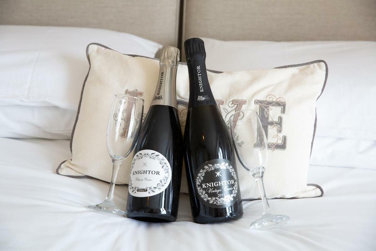 Bed and Breakfast Knightor Manor Penwithick Экстерьер фото