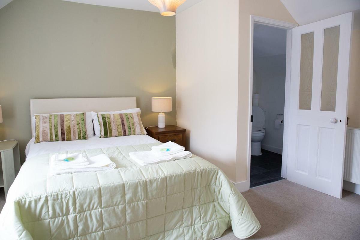 Bed and Breakfast Knightor Manor Penwithick Экстерьер фото