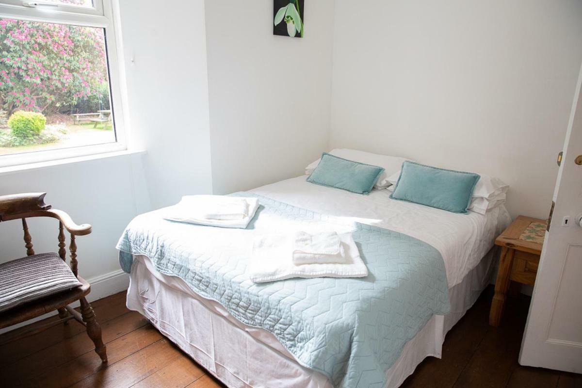 Bed and Breakfast Knightor Manor Penwithick Экстерьер фото