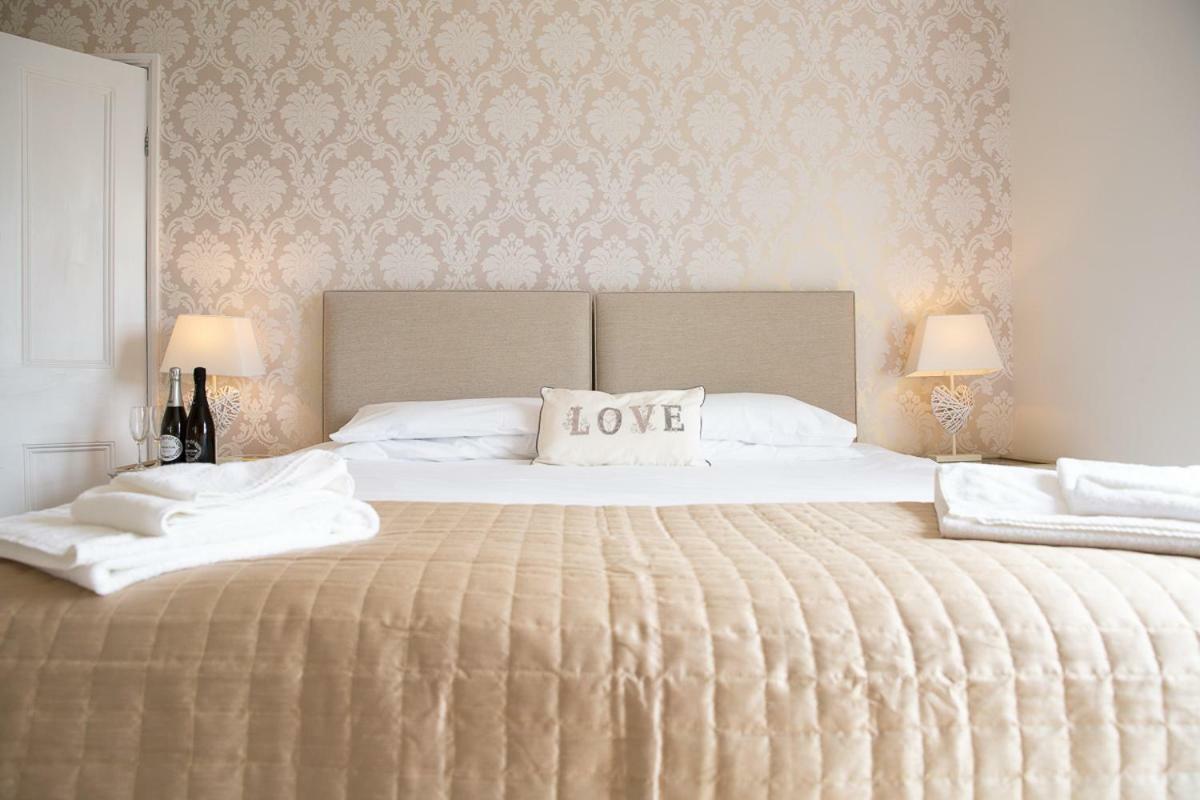 Bed and Breakfast Knightor Manor Penwithick Экстерьер фото