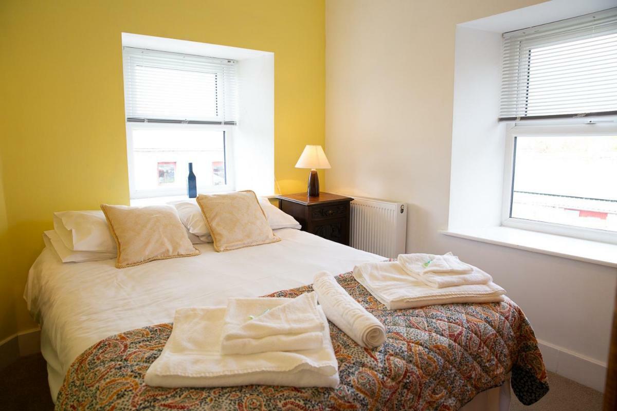 Bed and Breakfast Knightor Manor Penwithick Экстерьер фото